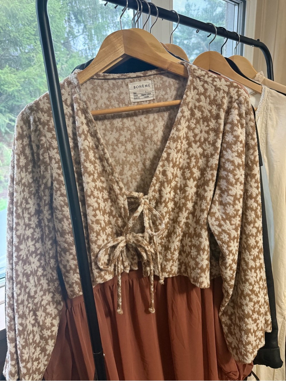 Boheme goods tie top